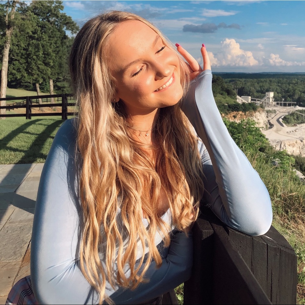 Meet your Posher, Abby